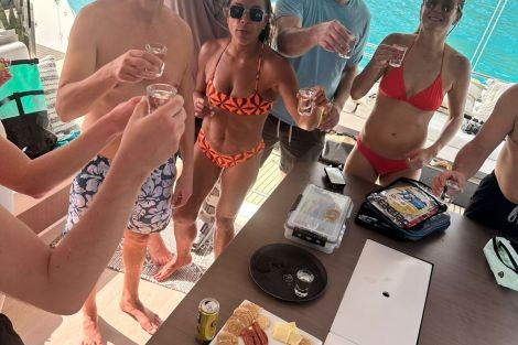 Review img # 1 of the yacht AD ASTRA 5.4