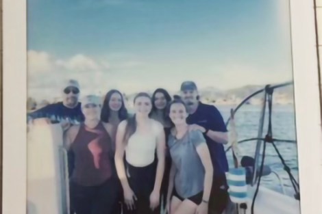 Review img # 5 of the yacht ADVENTURE US