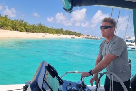 Review img # 12 of the yacht AMAYA