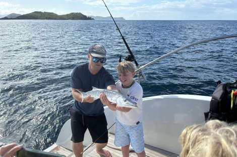 Review img # 12 of the yacht AURA