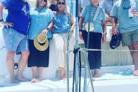 Review img # 33 of the yacht AZURIA