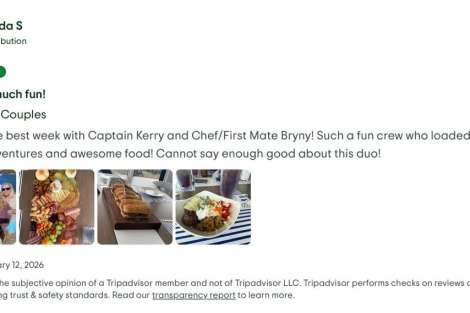 Review img # 8 of the yacht Bavarian Bliss