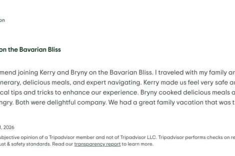 Review img # 7 of the yacht Bavarian Bliss