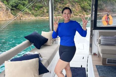 Review img # 19 of the yacht BLUE HORIZON