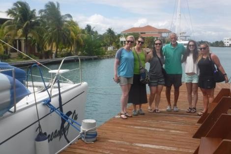 Review img # 17 of the yacht DREAMING ON