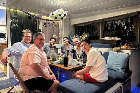 Review img # 19 of the yacht EBB & FLOW