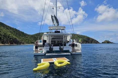 Review img # 9 of the yacht ETHER