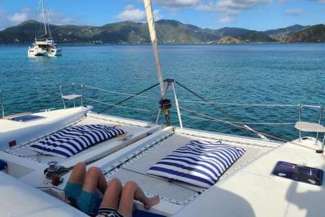 Review img # 6 of the yacht KNOT 5280