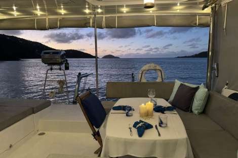 Review img # 120 of the yacht MAKIN MEMORIES