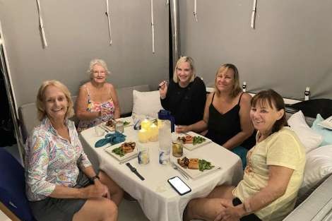 Review img # 124 of the yacht MAKIN MEMORIES