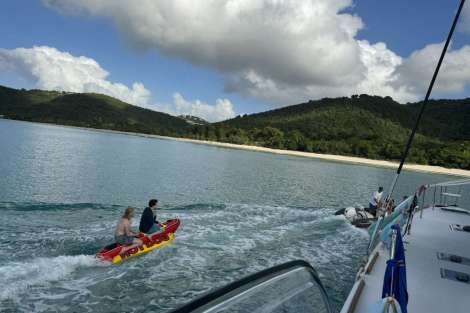 Review img # 128 of the yacht MAKIN MEMORIES