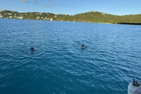 Review img # 121 of the yacht MAKIN MEMORIES