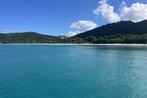 Review img # 105 of the yacht MAKIN MEMORIES