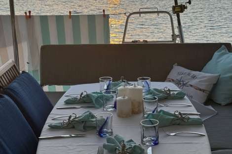 Review img # 78 of the yacht MAKIN MEMORIES