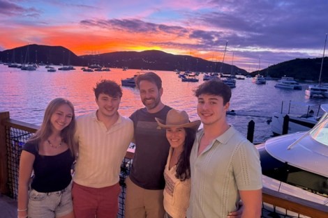 Review img # 39 of the yacht MAKIN MEMORIES