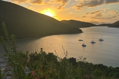 Review img # 33 of the yacht MAKIN MEMORIES