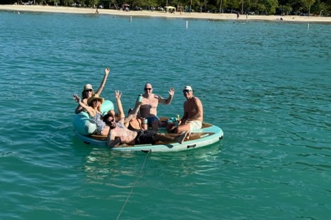 Review img # 34 of the yacht MAKIN MEMORIES