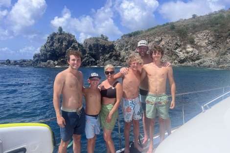 Review img # 95 of the yacht MARE BLU