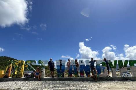 Review img # 80 of the yacht MARE BLU