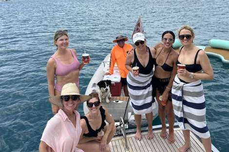 Review img # 50 of the yacht MARE BLU