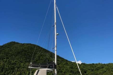 Review img # 128 of the yacht SCUBA DOO