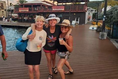 Review img # 103 of the yacht SCUBA DOO