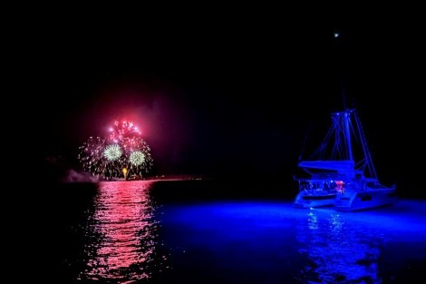 Review img # 72 of the yacht SCUBA DOO