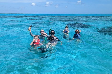 Review img # 64 of the yacht SCUBA DOO