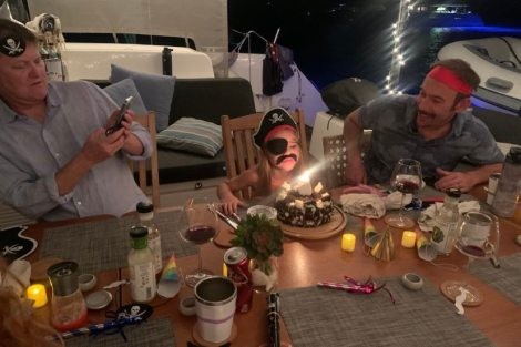 Review img # 61 of the yacht SCUBA DOO