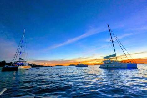 Review img # 30 of the yacht SCUBA DOO