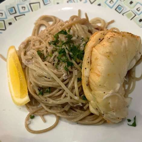 Food onboard TAHINA # 10