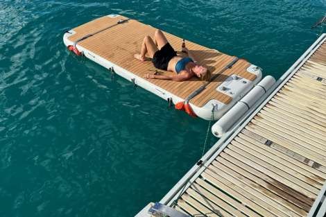 Review img # 23 of the yacht XANDROS